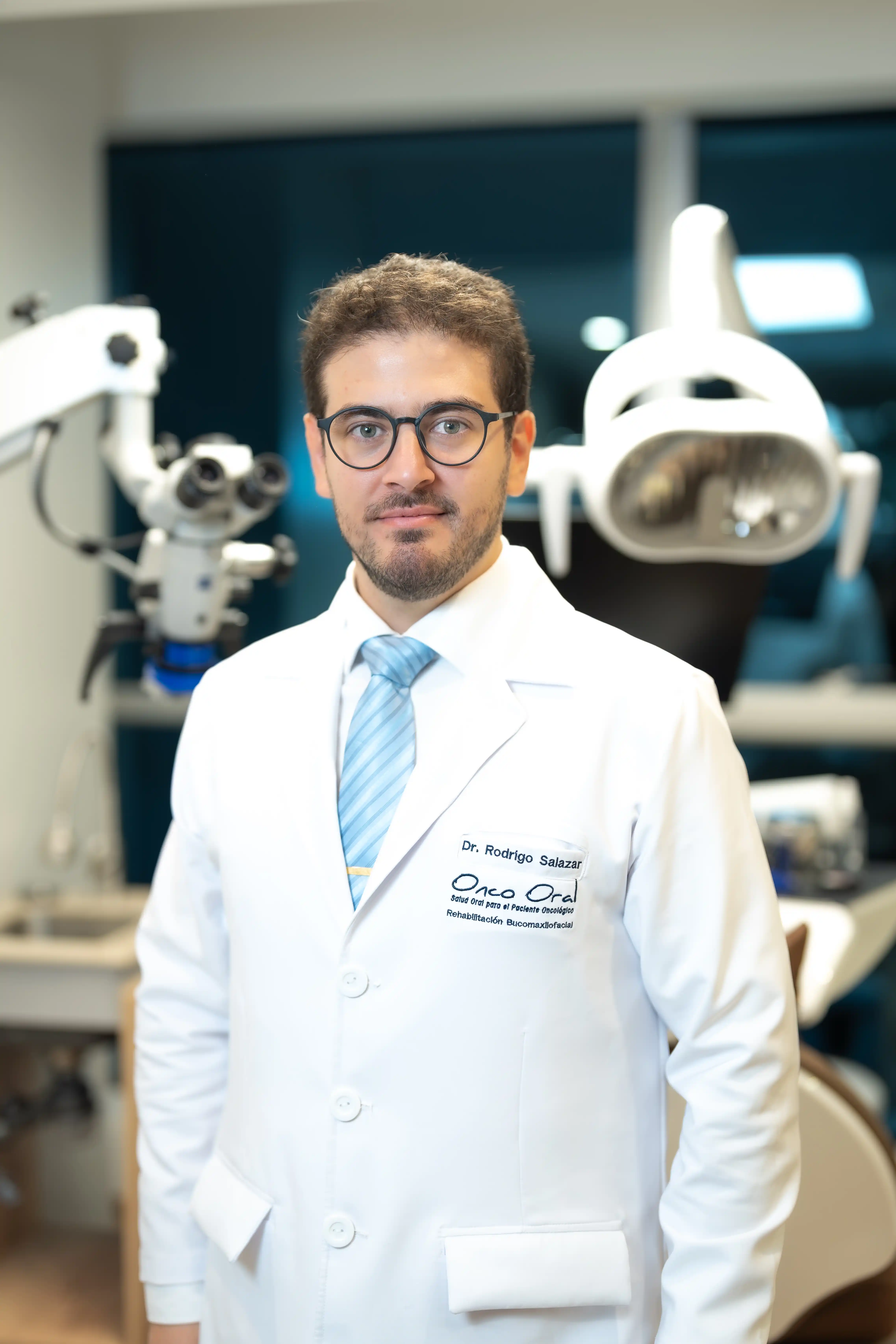 Dr. Rodrigo Salazar Gamarra